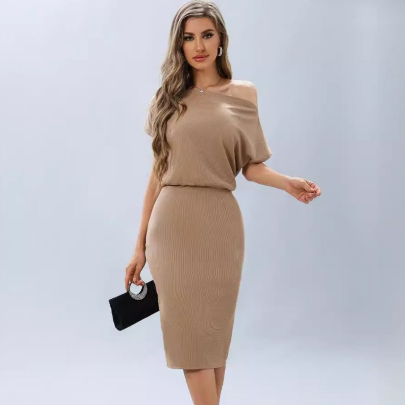 Summer Women's Solid Color Off-shoulder Waist-Hip Dress