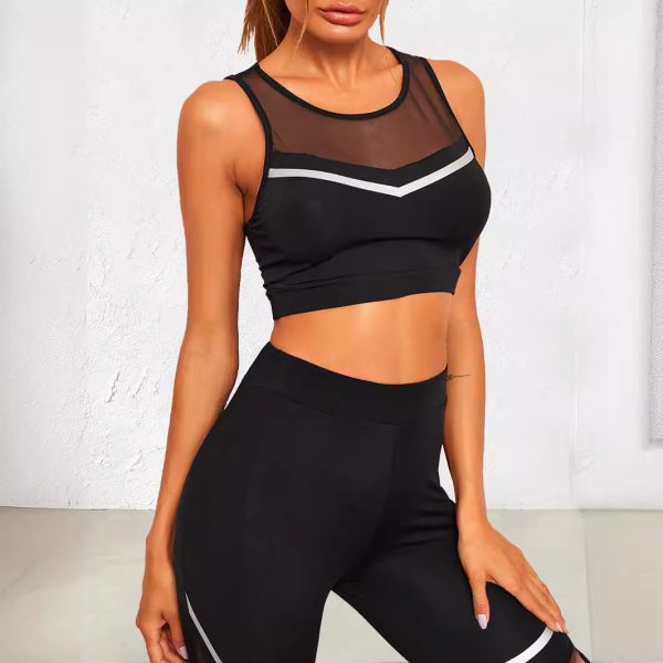 Enhance Your Workout Experience with Moisture-Wicking Fitness Apparel for Women - Image 2