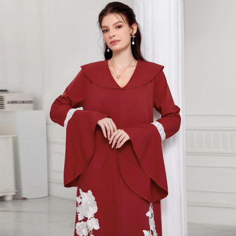 Embroidered Flared Sleeve Flip V-neck Robe