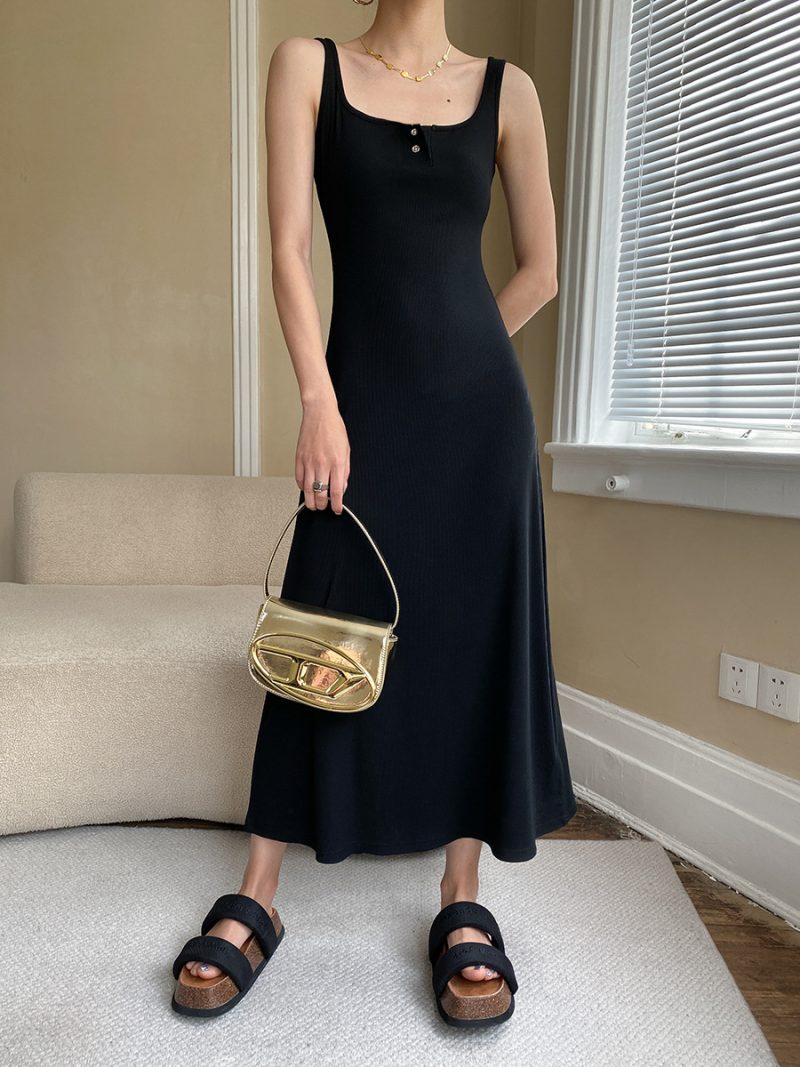 Square Collar High-Weight Texture Slimming Dress with Two Buttons - Image 2