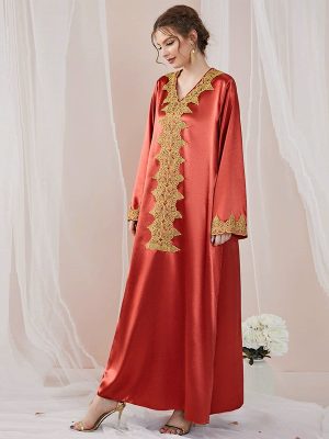 Autumn Lace Embroidered Robe