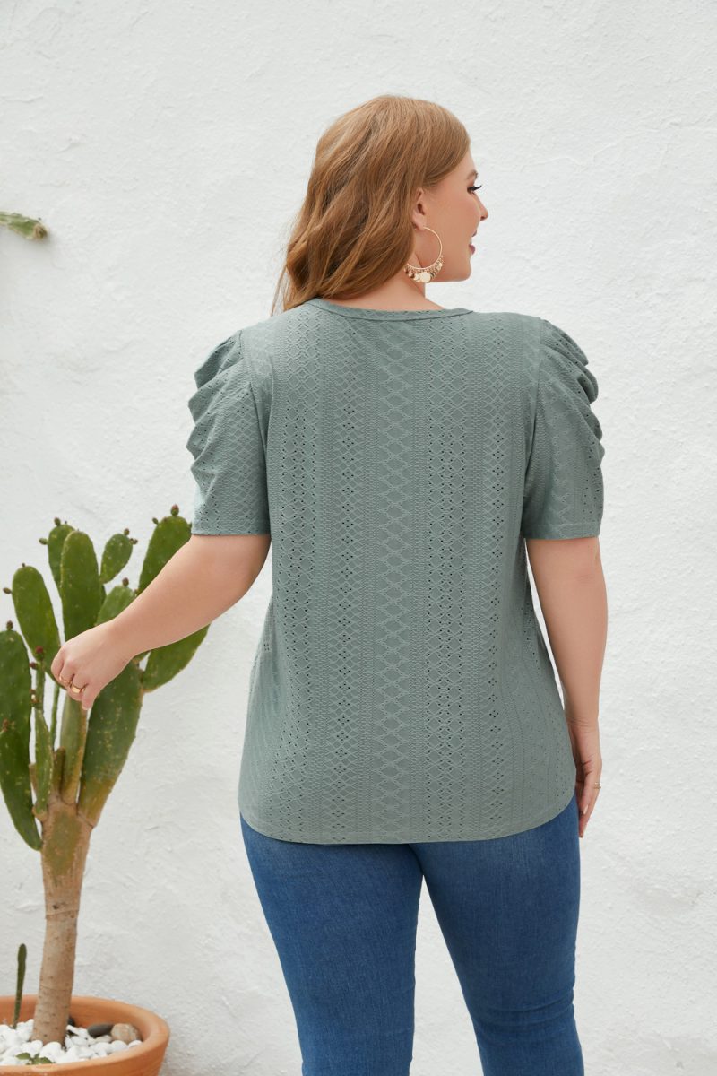 Plus Size Loose-Fitting Casual T-shirt for Women: Round Neck Short Sleeve Office Top, Perfect for Spring/Summer - Image 2