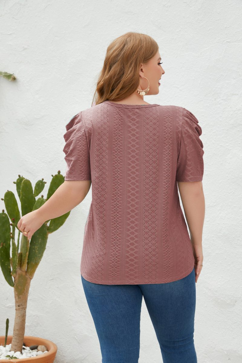 Plus Size Loose-Fitting Casual T-shirt for Women: Round Neck Short Sleeve Office Top, Perfect for Spring/Summer - Image 3