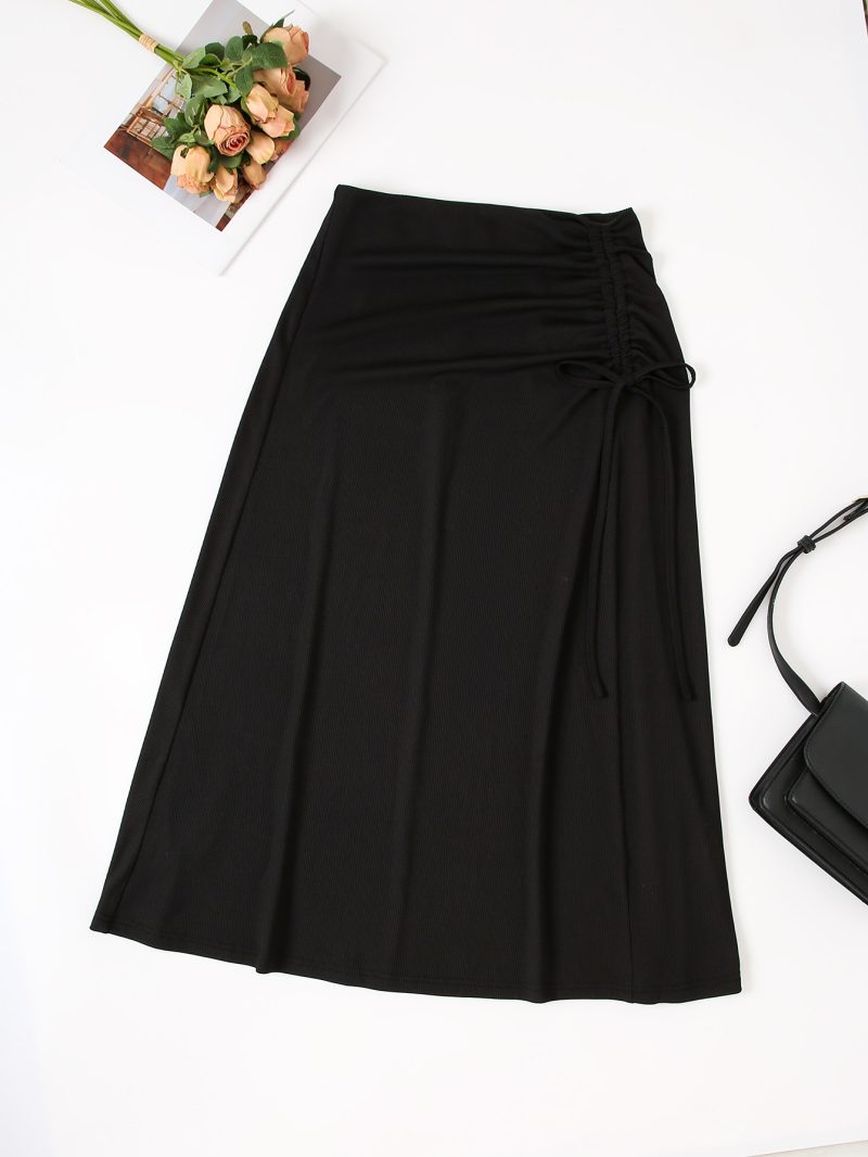 Elegant Spring/Summer High Waist Lace-Up A-Line Skirt: Casual Knitted Skirt with Simple Design - Image 2