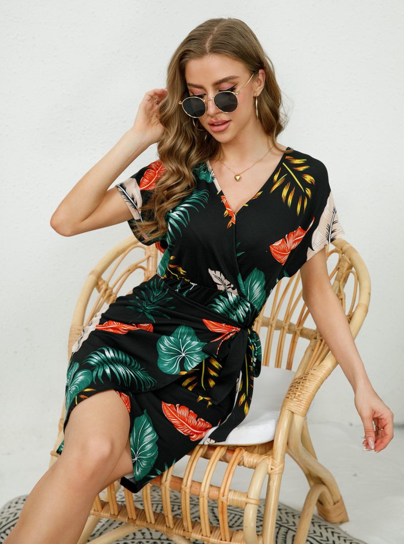 Casual Yet Stylish Short Sleeve Dress: Perfect Blend of Comfort and Fashion! - Image 2