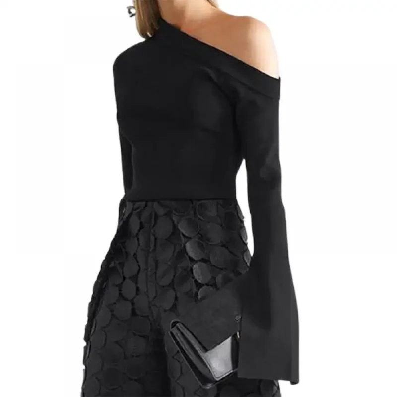 Asymmetric Solid Color One-Shoulder T-Shirt