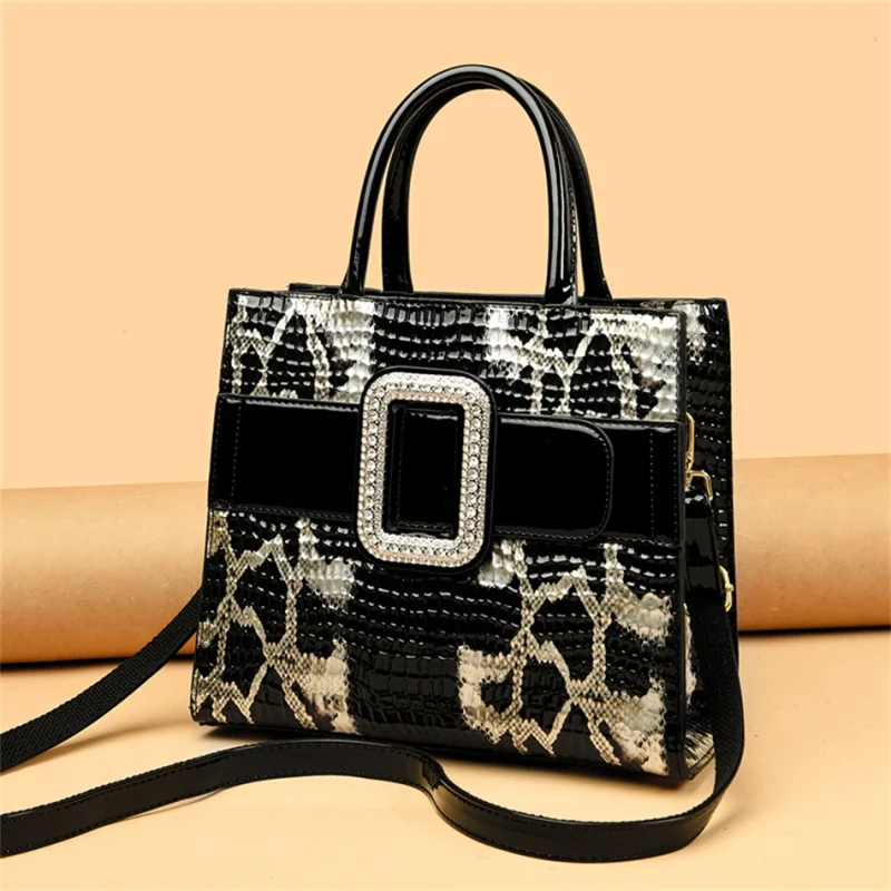 High Quality Snake Skin Large Capacity Versatile Shoulder Bag - Image 10