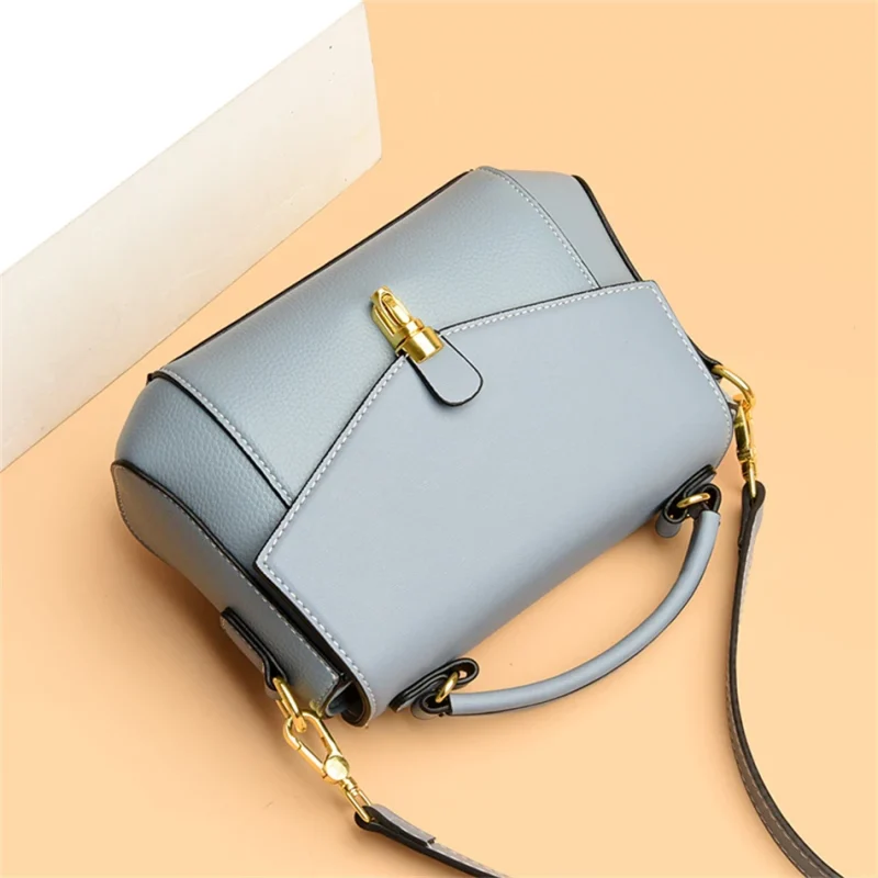 Luxury Women  Summer Style Designer Crossbody Bags - Image 4