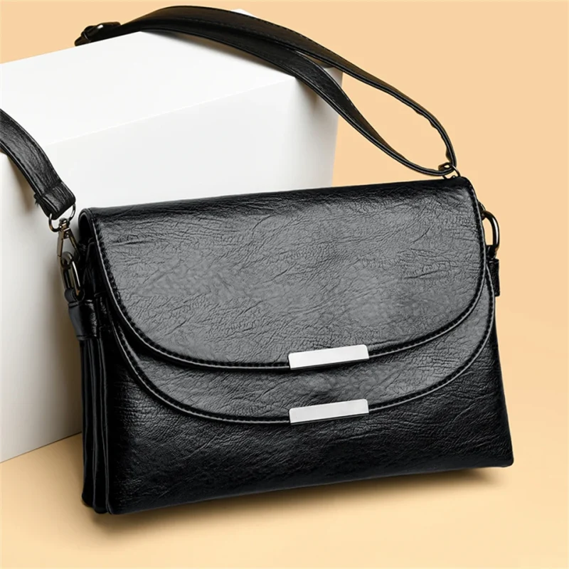 High Quality Luxury Designer  Leather Solid Crossbody Sac - Image 5