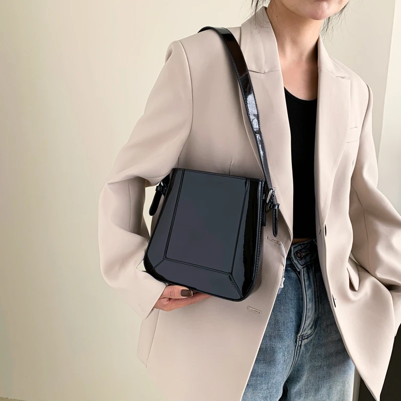 Pure Color Shiny Gold Leather Shoulder Bags - Image 3