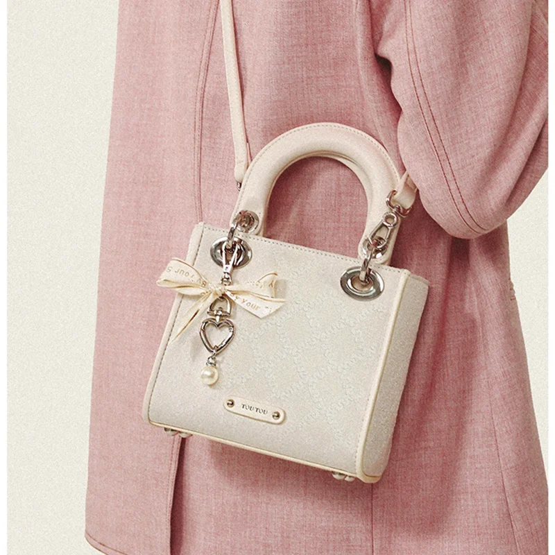 Argyle Jacquard Bow Decor Satchel Purse - Image 4