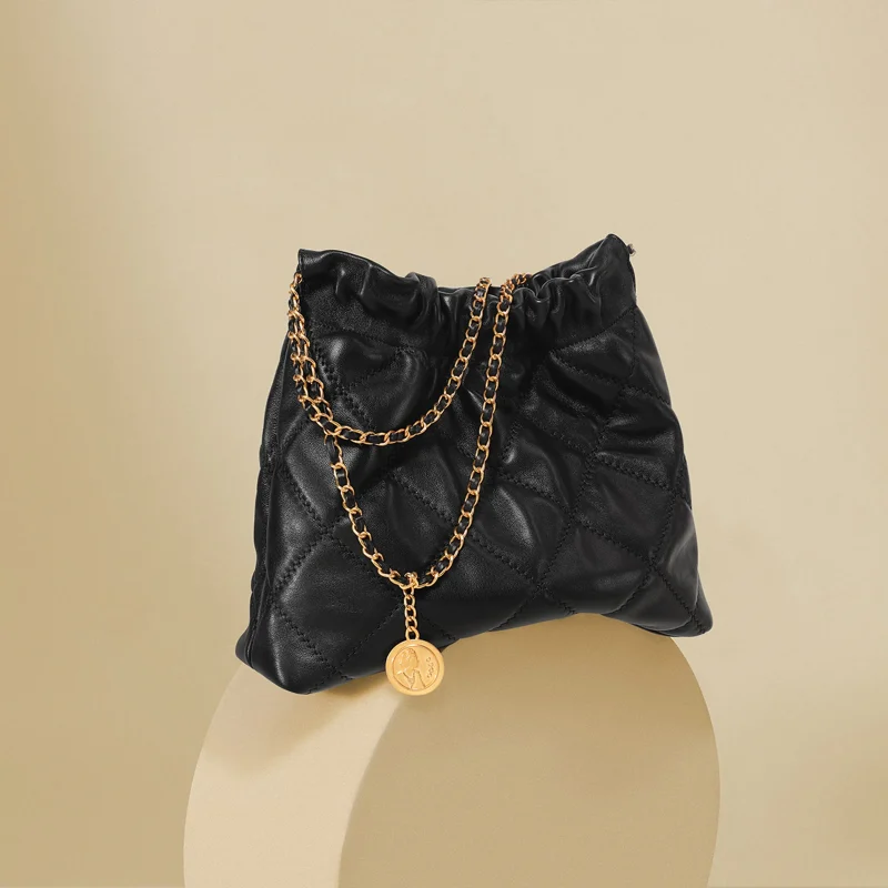 Genuine Leather Quilted Large Capacity Crossbody Bag With Chain Strap