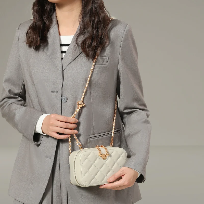 Luxury Quilted Original Hardware Embellished Crossbody Bag - Image 2