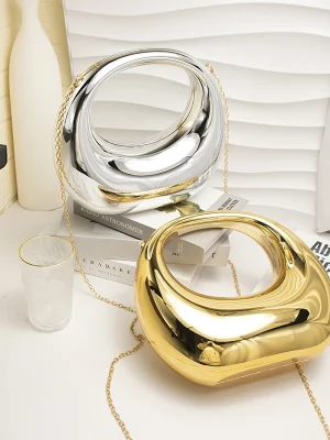 Luxury Gold Mini Shell Shape Shiny Hand Pouch Bags