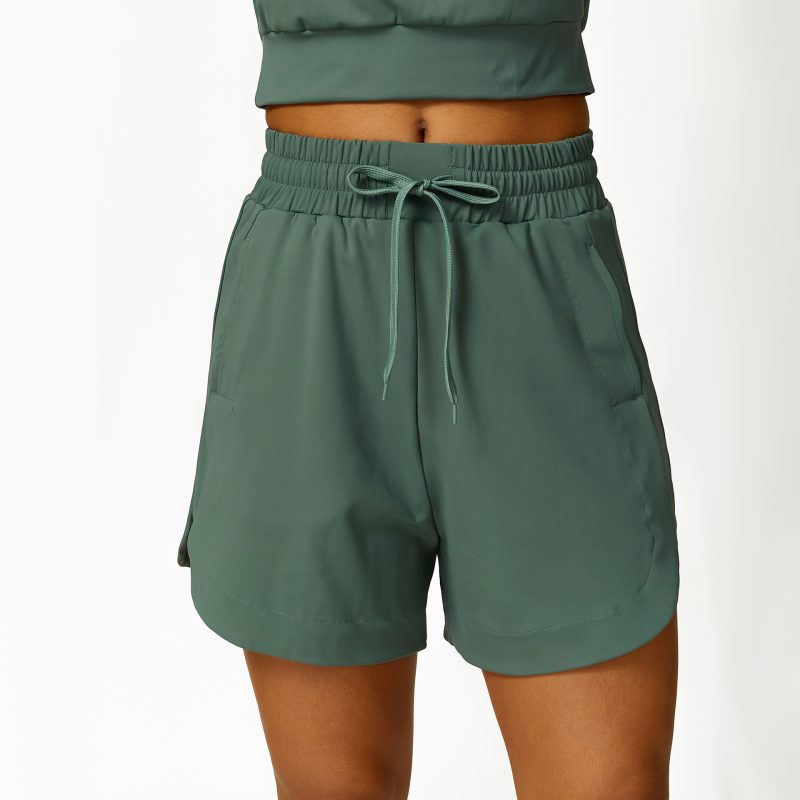 Three-Piece Workout Clothes Set: Loose Half-Zipper Collared Sleeveless Top, Casual Trousers, Lace-Up Shorts - Image 3