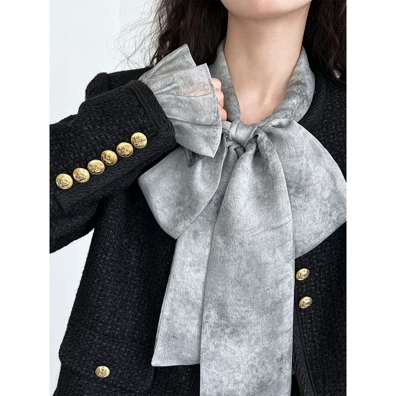 Autumn Niche Design: Ink Printing Lace-Up Shirt with Bow Flare Sleeves for Women - Image 2