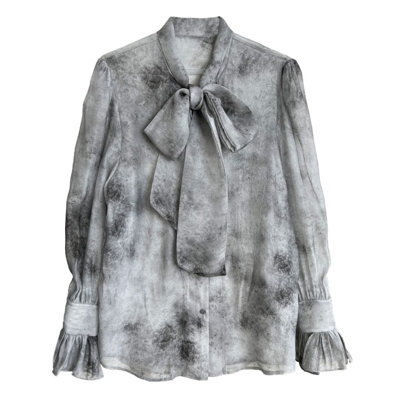 Autumn Niche Design: Ink Printing Lace-Up Shirt with Bow Flare Sleeves for Women - Image 5