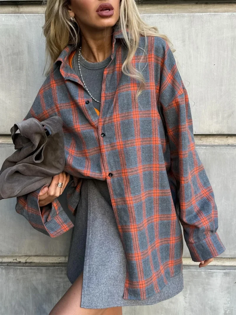 Eco-friendly Vintage Loose Plaid Women's Shirt - Image 3