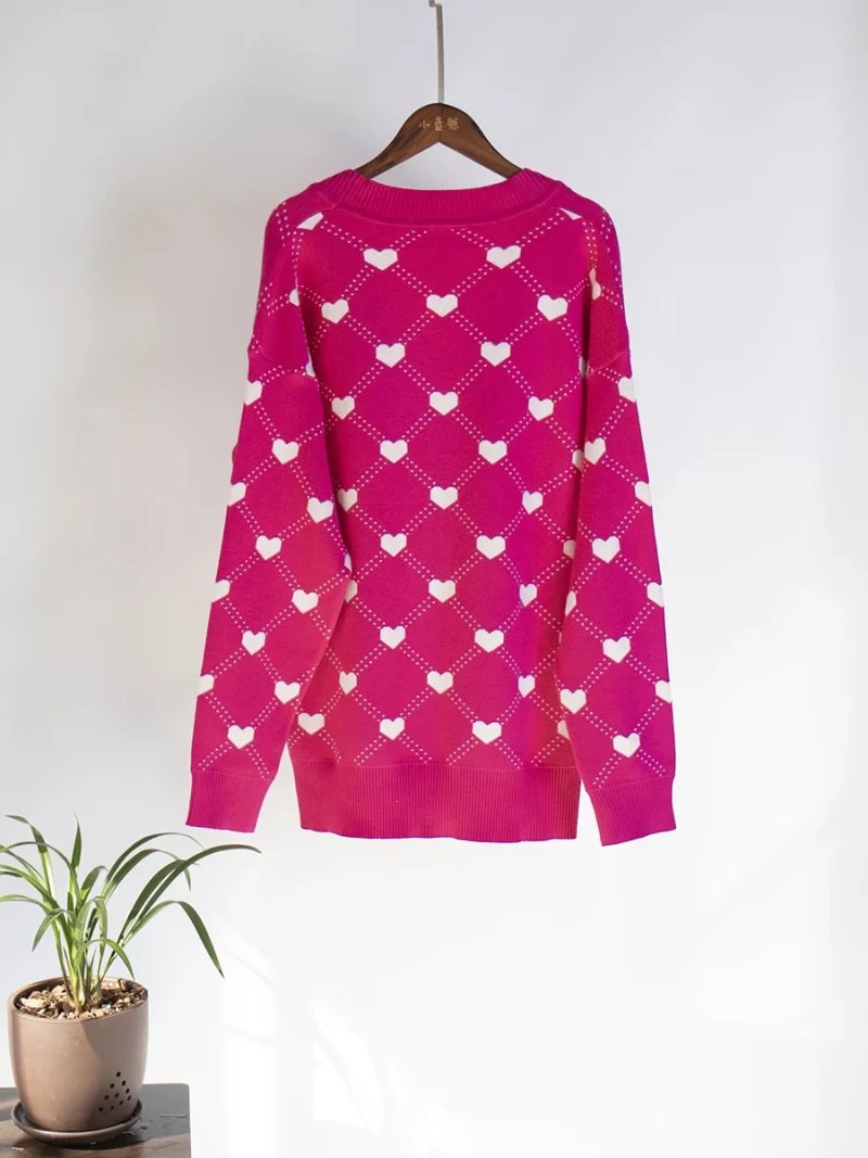 Eco-friendly Pink Hearts Print Oversize Cardigan - Image 4
