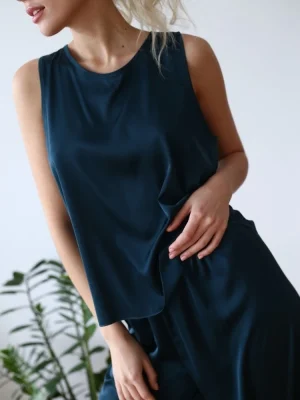 Eco-friendly Sleeveless Crossed Back Pajama Set