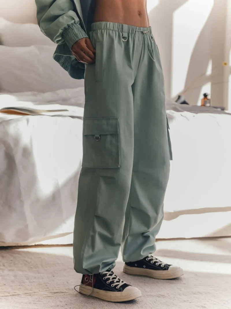 Eco-friendly Cotton Elastic Waist Cargo Pants - Image 4