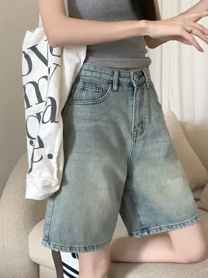 Vintage Baggy Jorts: Blue Denim Summer Fashion