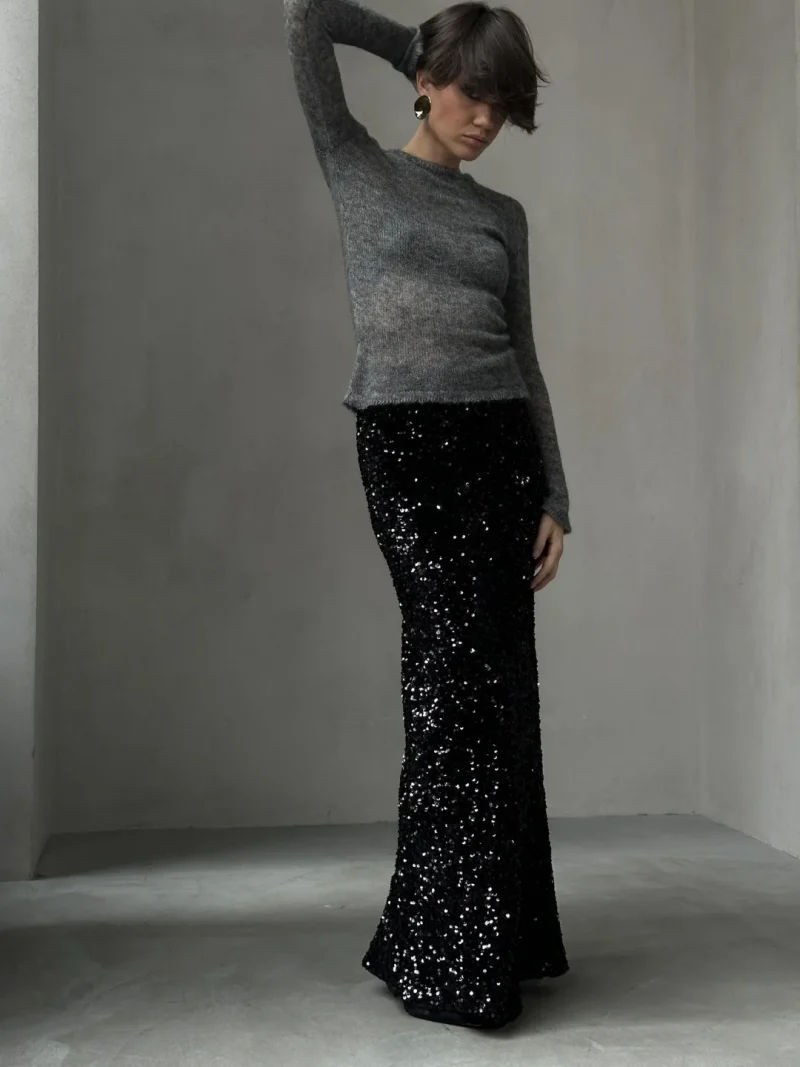 Eco-friendly Elegant Velvet Silk Sequin Long Skirt - Image 8