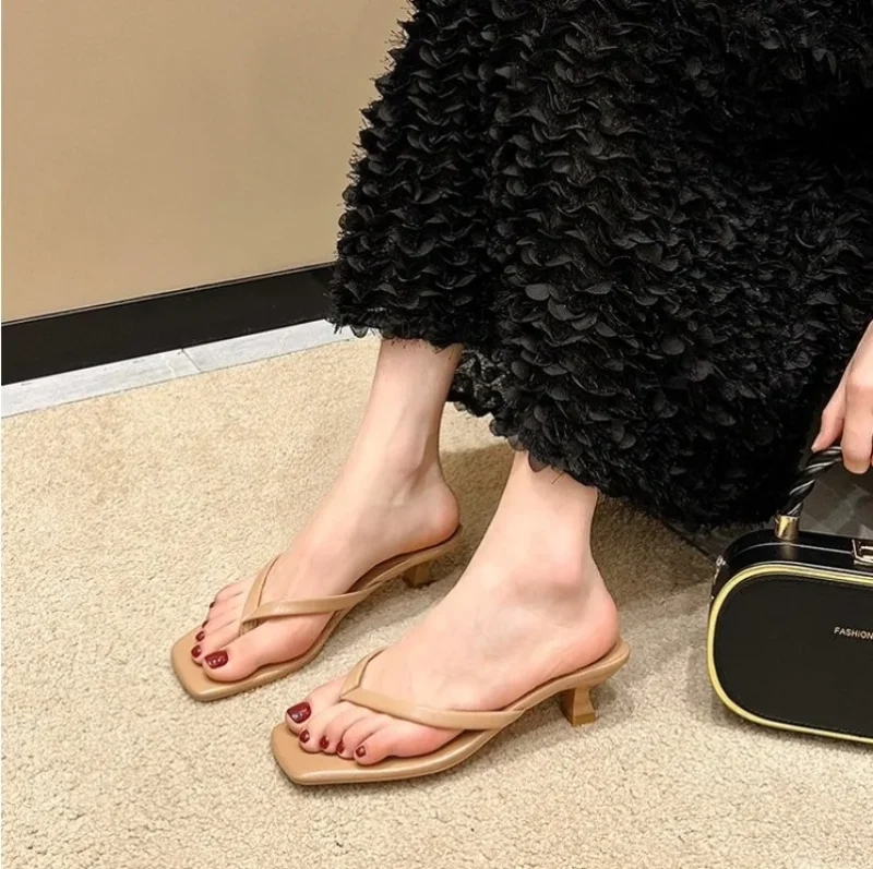 Leather Retro Square Toe High Heel Sandals - Image 2