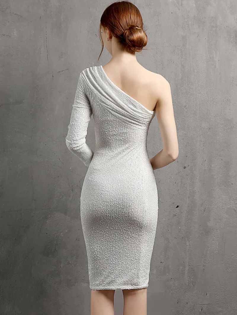 Eco-Friendly Black Sequin Backless Bodycon Dress - Image 6
