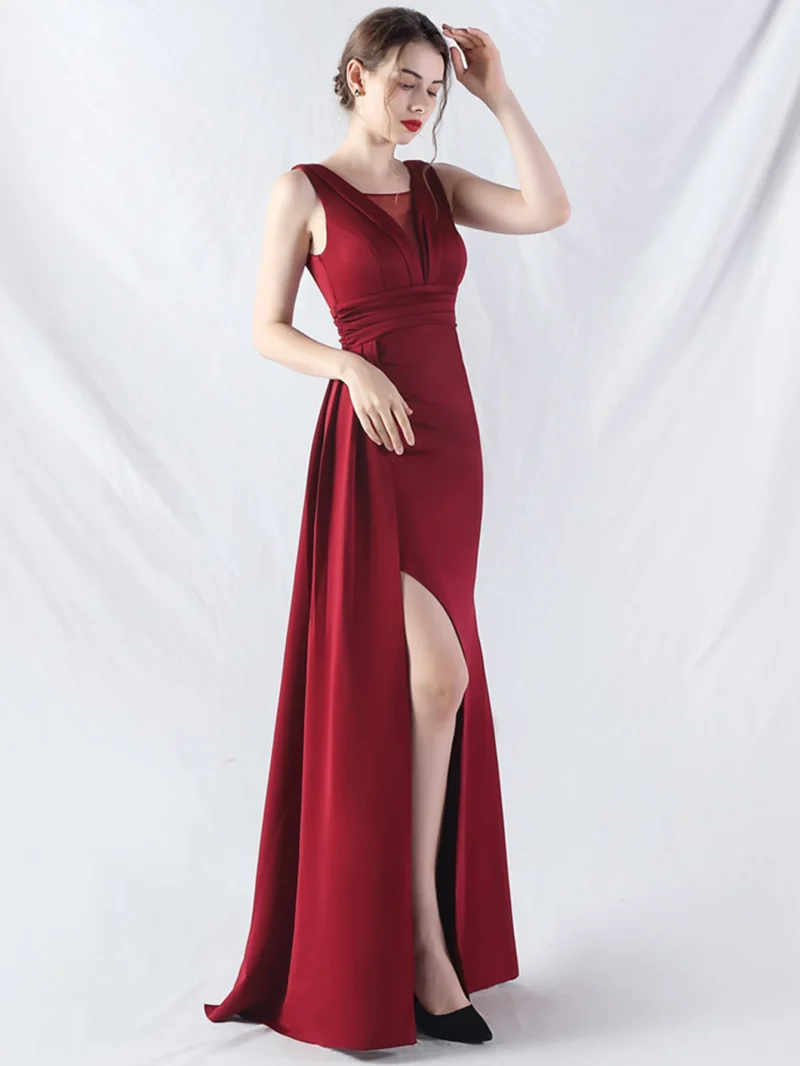 Eco-Friendly White Backless Maxi Summer Dress - Image 5