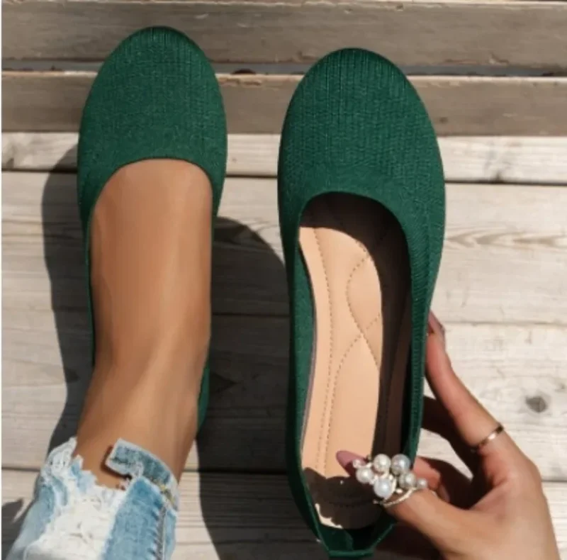 Eco-Friendly Slip-On Knit Round Toe Loafers - Image 6