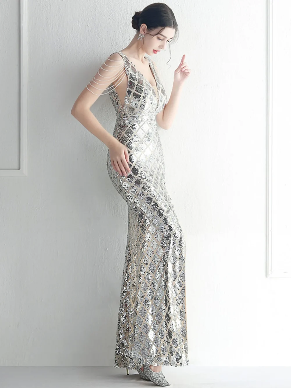 Sexy Sequin Backless Dress - Image 6