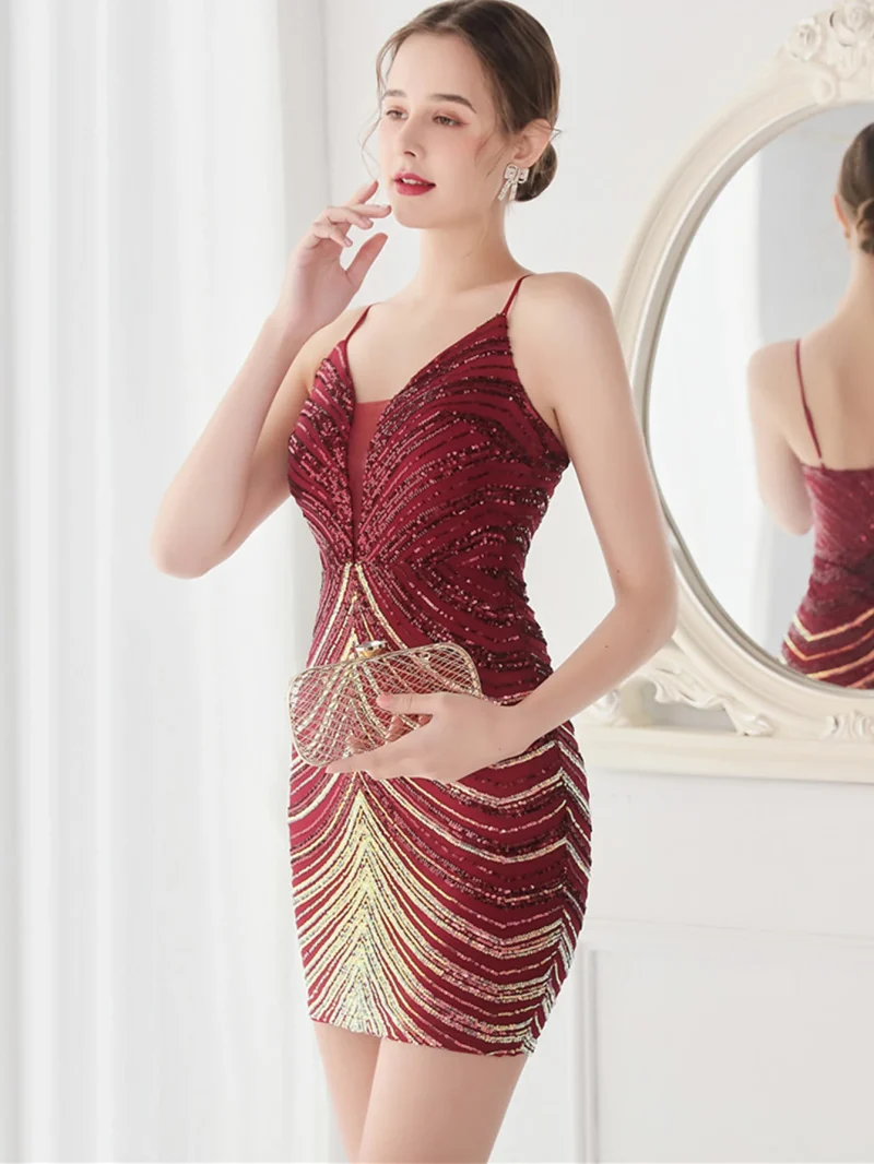 Luxury Backless Black Dress - Image 19