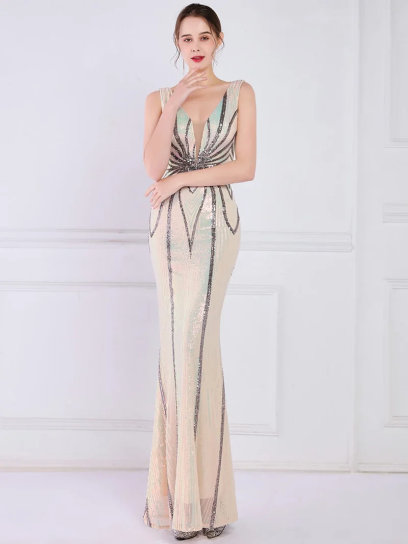Sexy Black and White Sequin Maxi Dress - Image 15