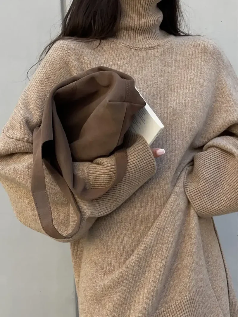 Women's Turtleneck Sweater  Pants - Image 3