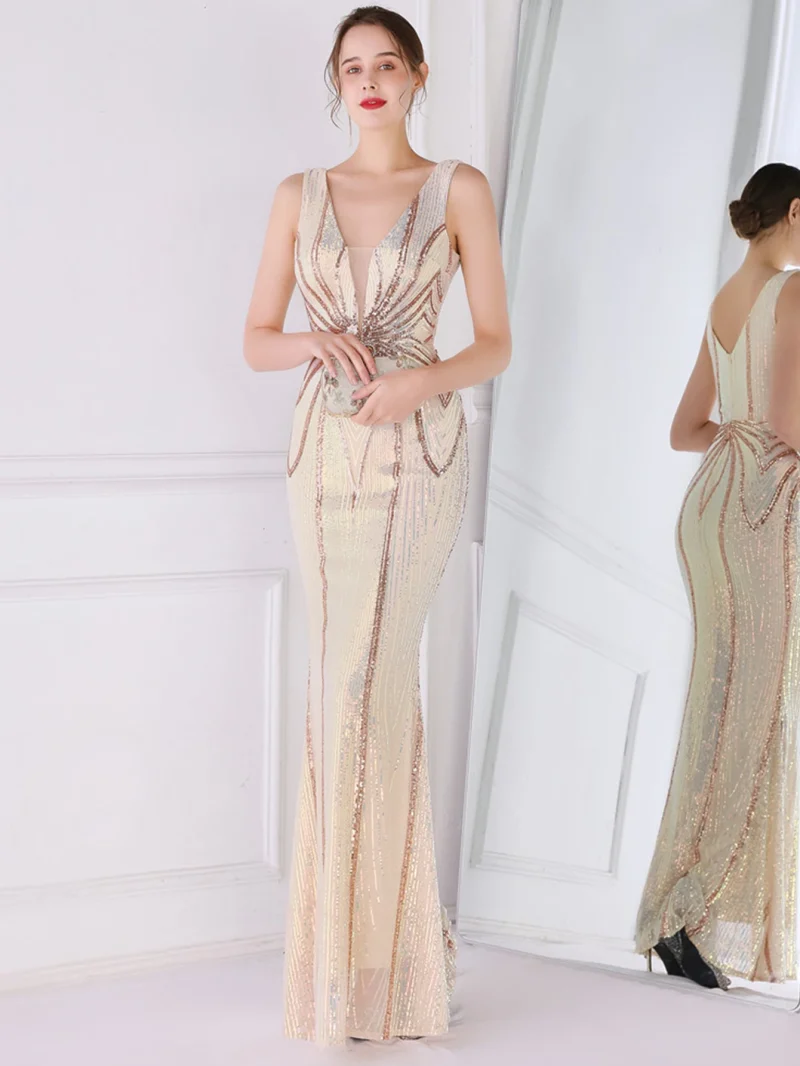 Sexy Black and White Sequin Maxi Dress - Image 9