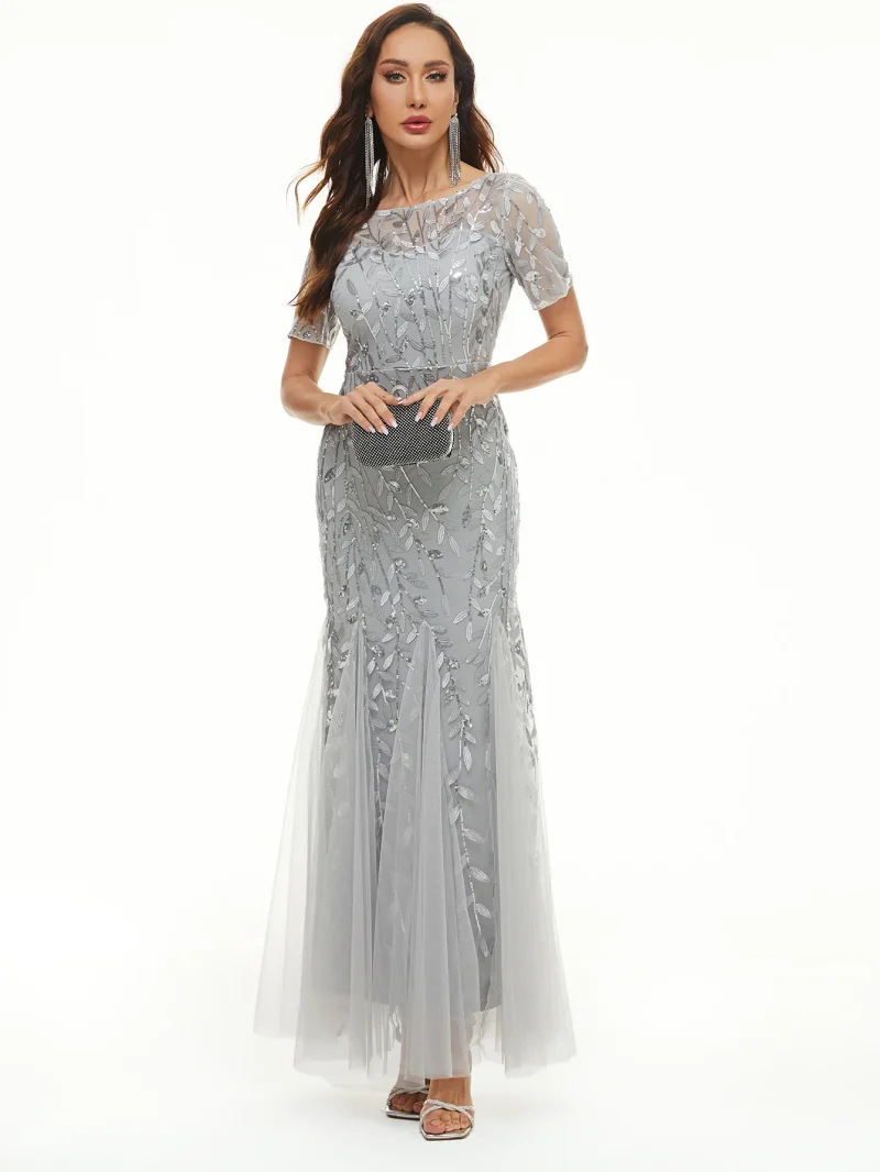 Elegant Bridesmaid Dress with Sequins - Image 12