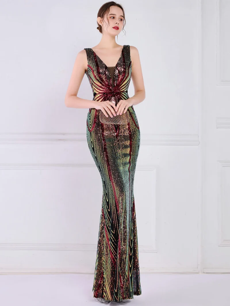 Sexy Black and White Sequin Maxi Dress - Image 7