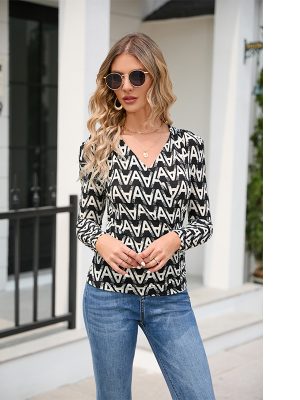 Everyday Elegant Print Long Sleeve Slim Knit Top