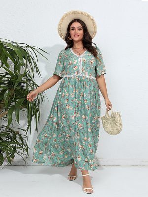 Plus Size V Neck Floral Lace Stitching Beach Dress