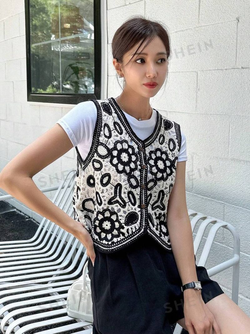 Women’s Summer Elegant Button Embroidery Vest - Image 2