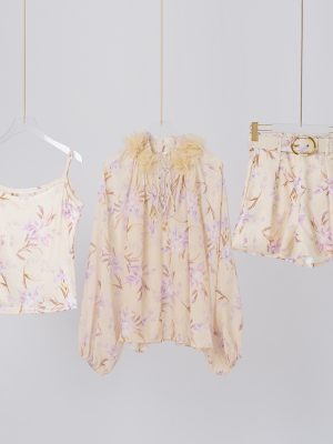 Spring Floral Three-Piece Set – Top & High-Waisted Shorts