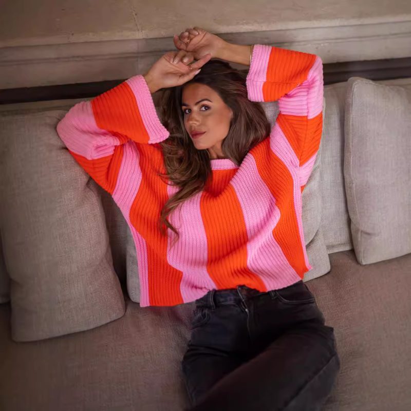 Loose Fit Vertical Stripes Sweater - Contrast Color Round Neck - Image 2
