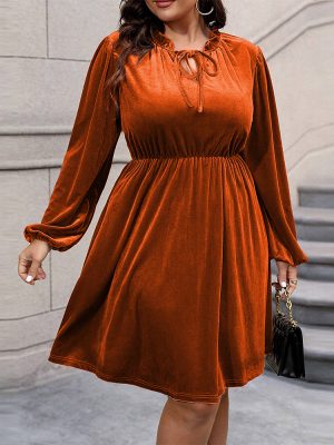 Plus Size Velvet Dress – Autumn/Winter, Puff Sleeves & Tight Waist