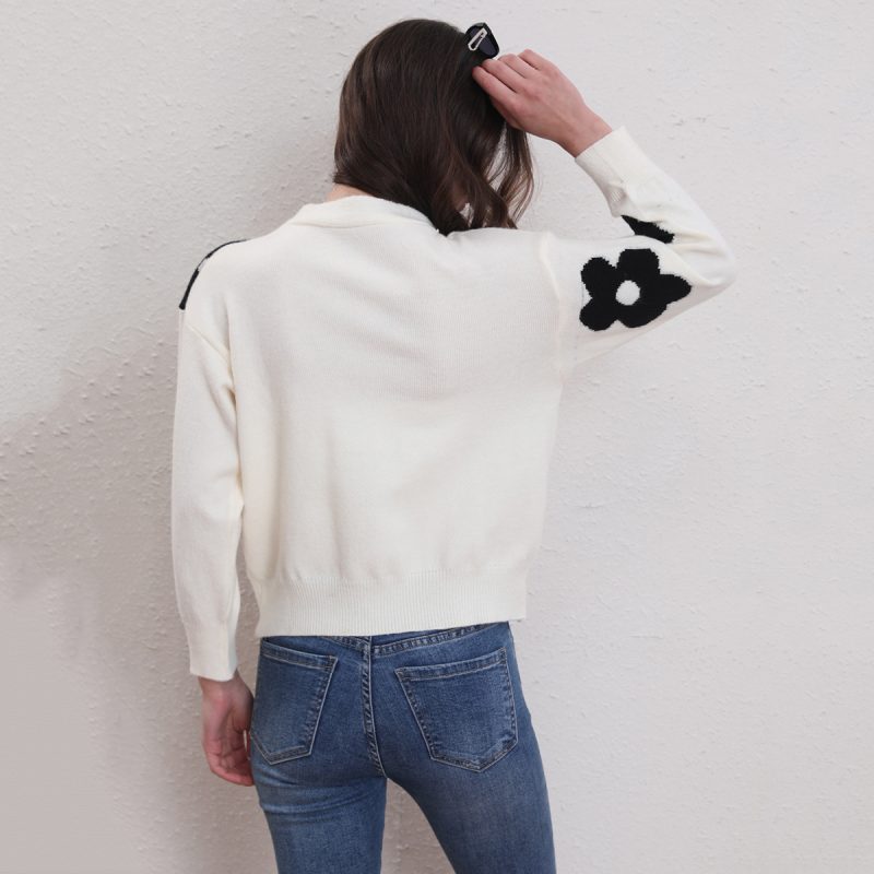 V-Neck Floral Knitted Cardigan - Autumn/Winter Sweet Sweater - Image 2