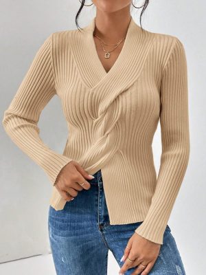 Slim Fit Sweater – Solid Color Knit with Slit Hemline