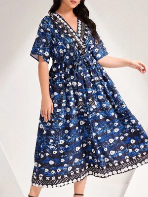 Plus Size Elegant Blue Printed V-Neck Dress – Tied Waist