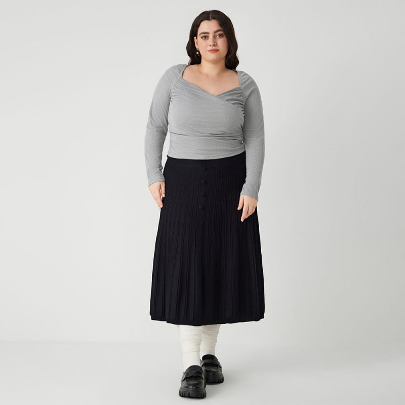 Plus Size Elegant Intellectual T-Shirt – High Fashion Autumn/Winter Top - Image 2