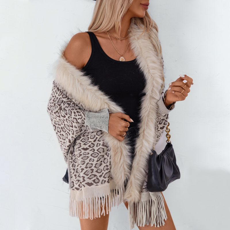 Leopard Print Shawl with Fur Collar - Batwing Sleeve Cardigan - Image 4
