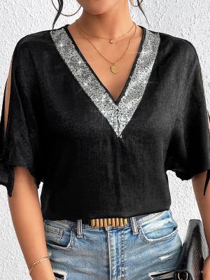 Casual V Neck Off-the-Shoulder Short Sleeve Top for Spring/Summer